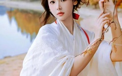 一边下奶一吃敷视频